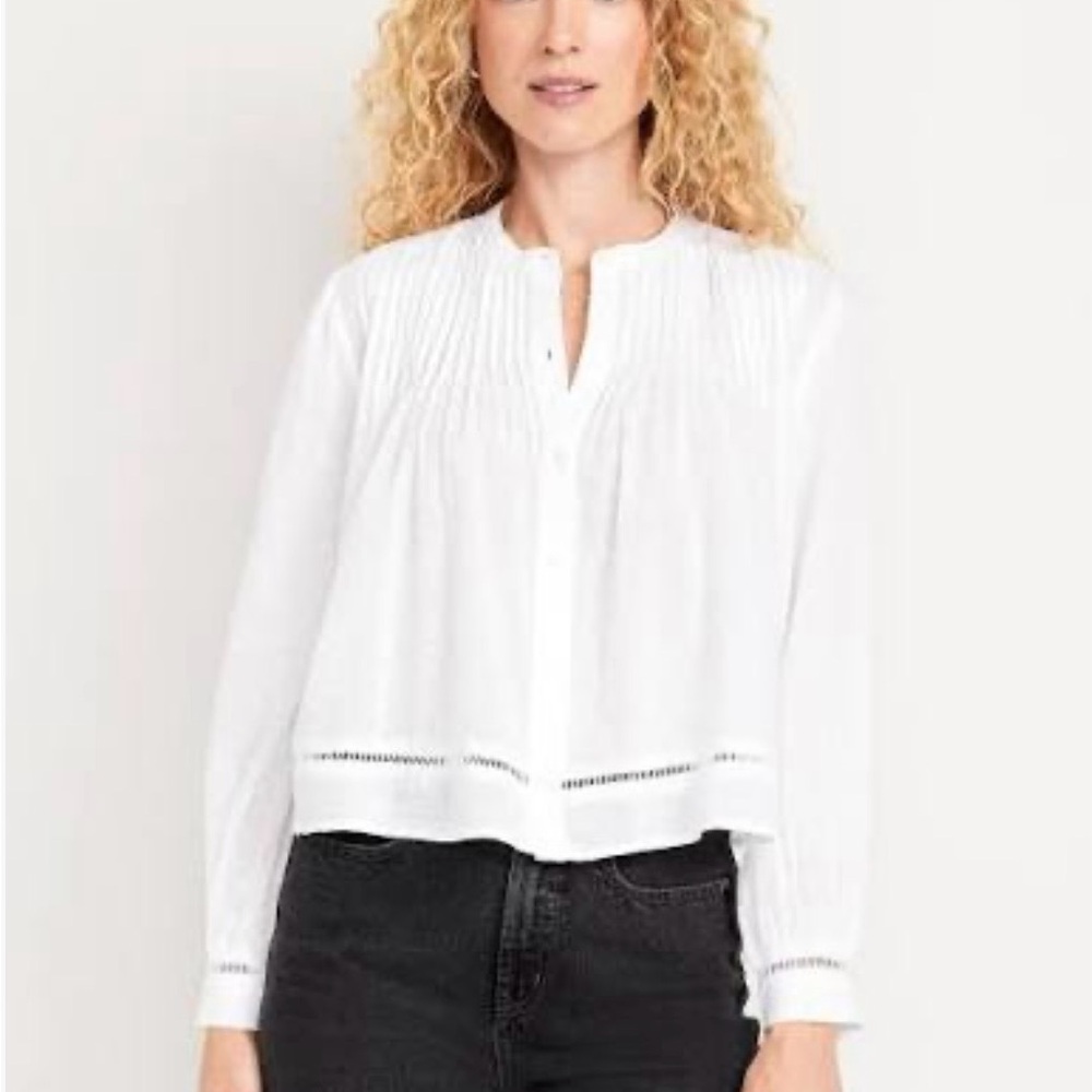 Old Navy White Women's Blouse